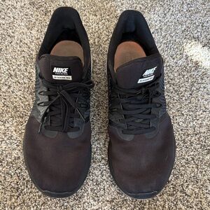 Nike Black Athletic Shoes